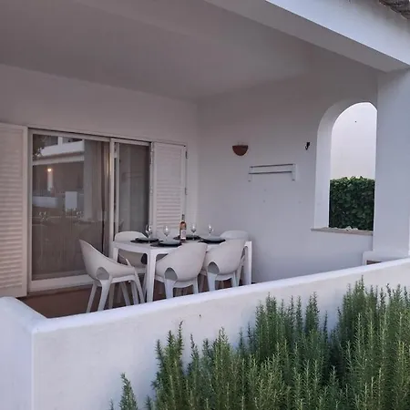 Golden Club Apartment